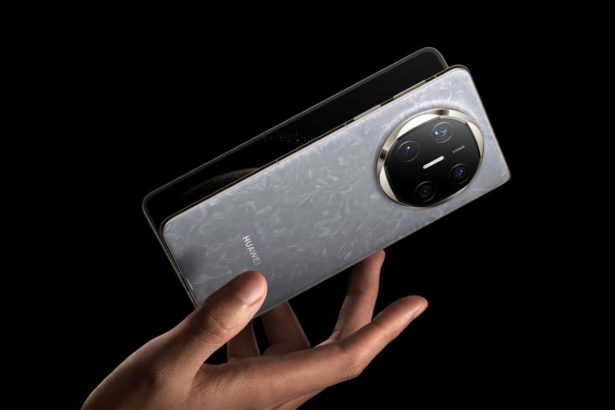Huawei Mate X6