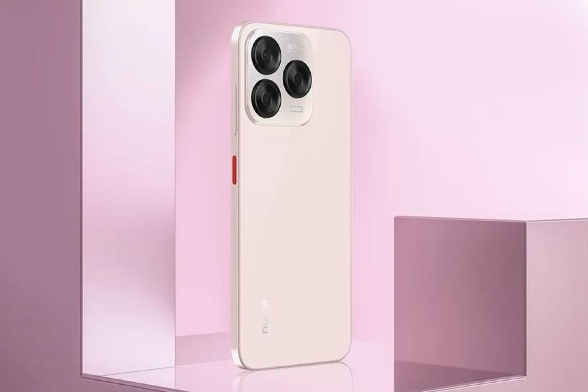 Nubia V70 Design
