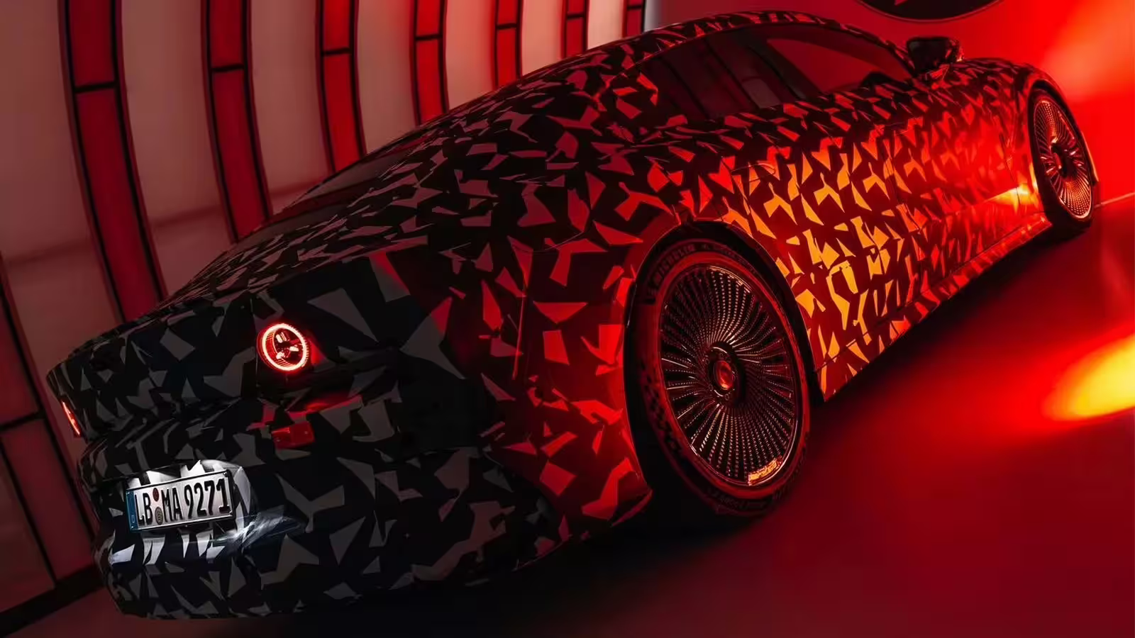 Mercedes-AMG su 1000 AG
